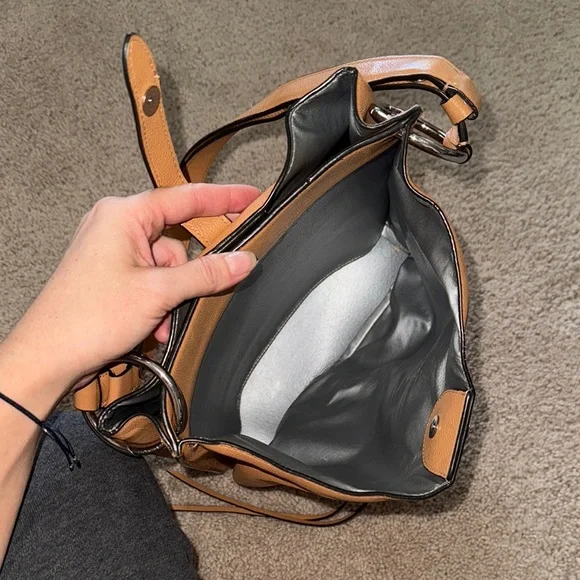 Tan Leather Women's Bag - Picture 3 of 4